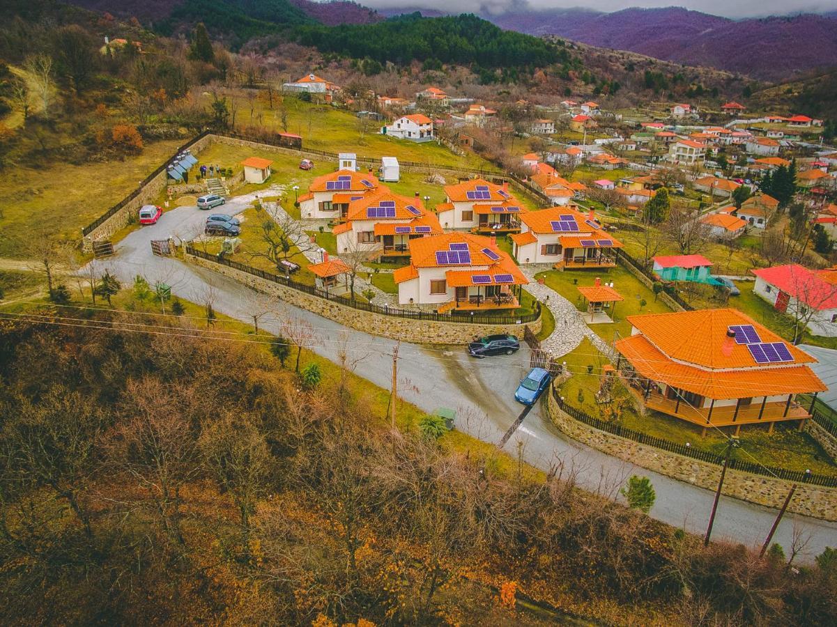 Karyon Apartments Kariófiton Екстериор снимка