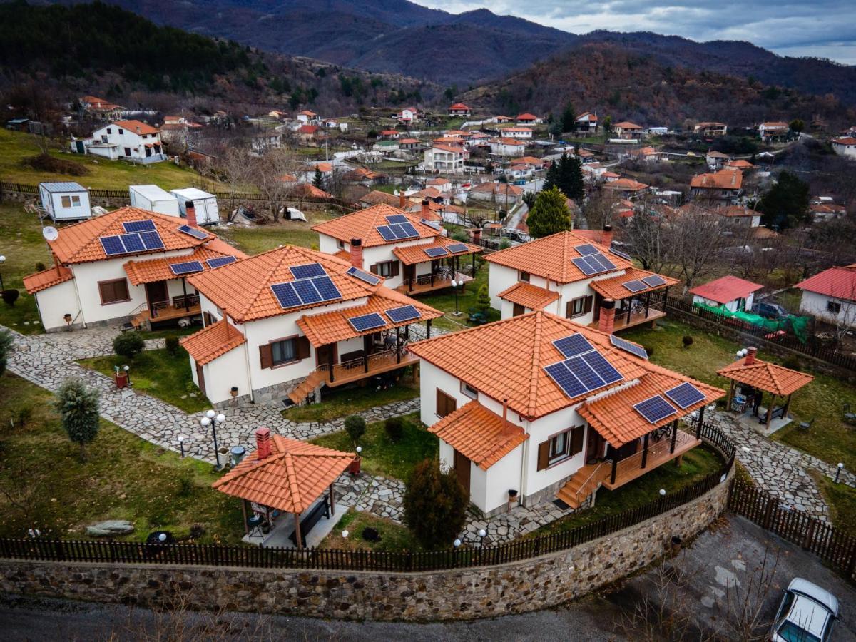 Karyon Apartments Kariófiton Екстериор снимка