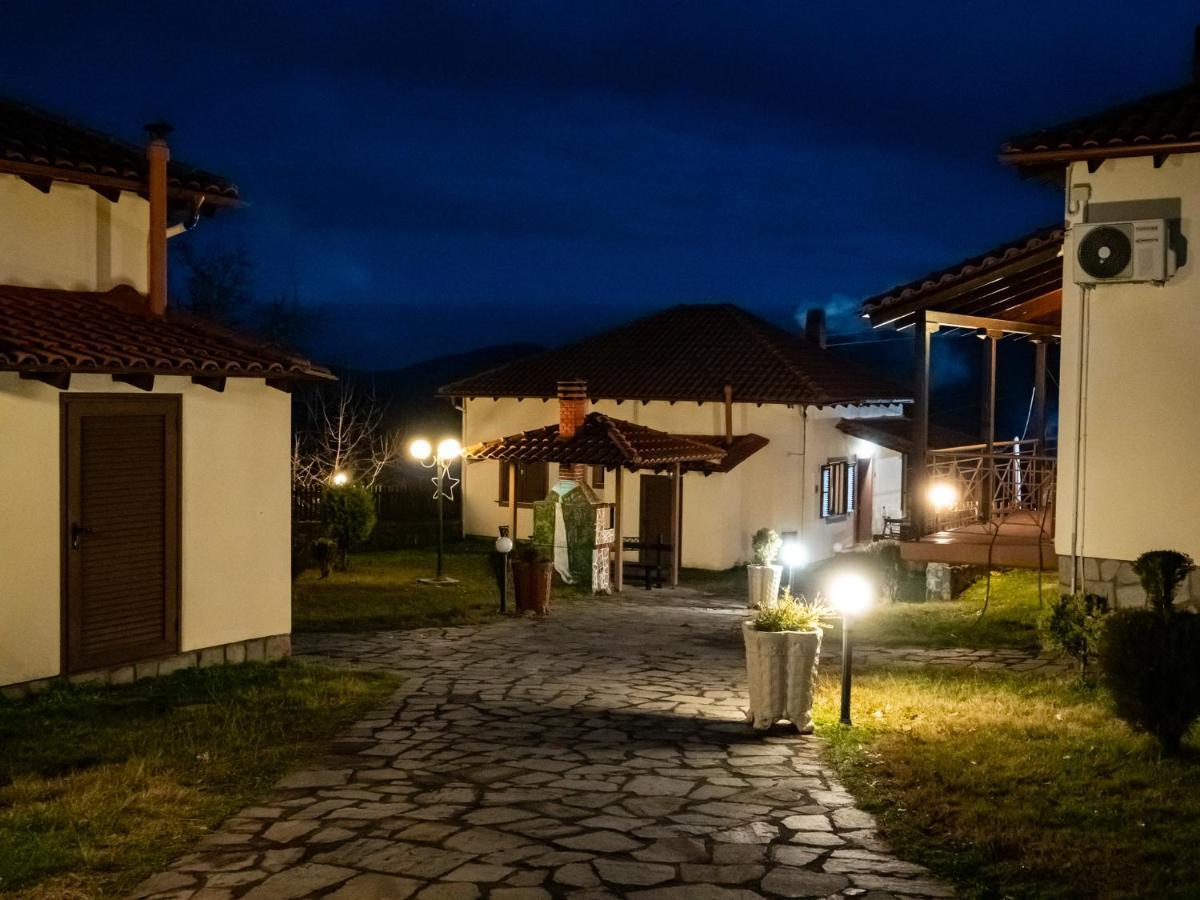 Karyon Apartments Kariófiton Екстериор снимка