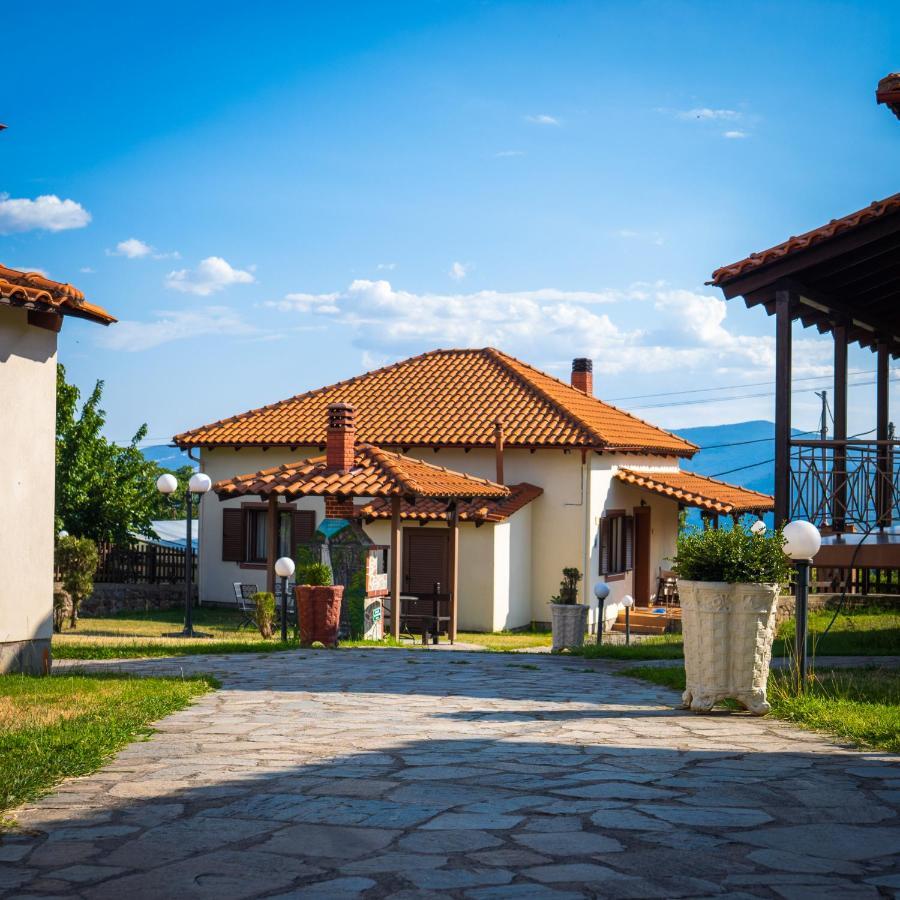 Karyon Apartments Kariófiton Екстериор снимка