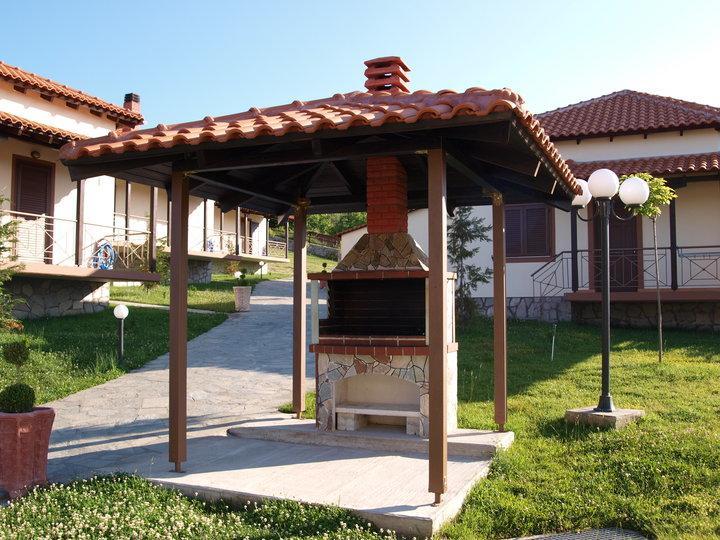Karyon Apartments Kariófiton Екстериор снимка