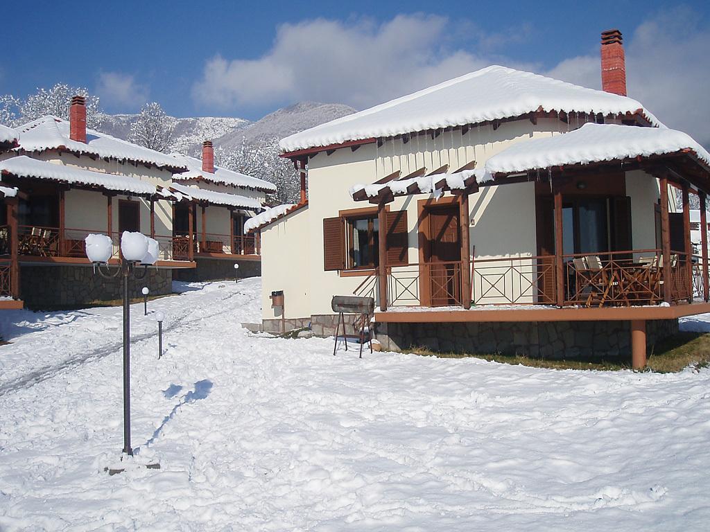 Karyon Apartments Kariófiton Екстериор снимка