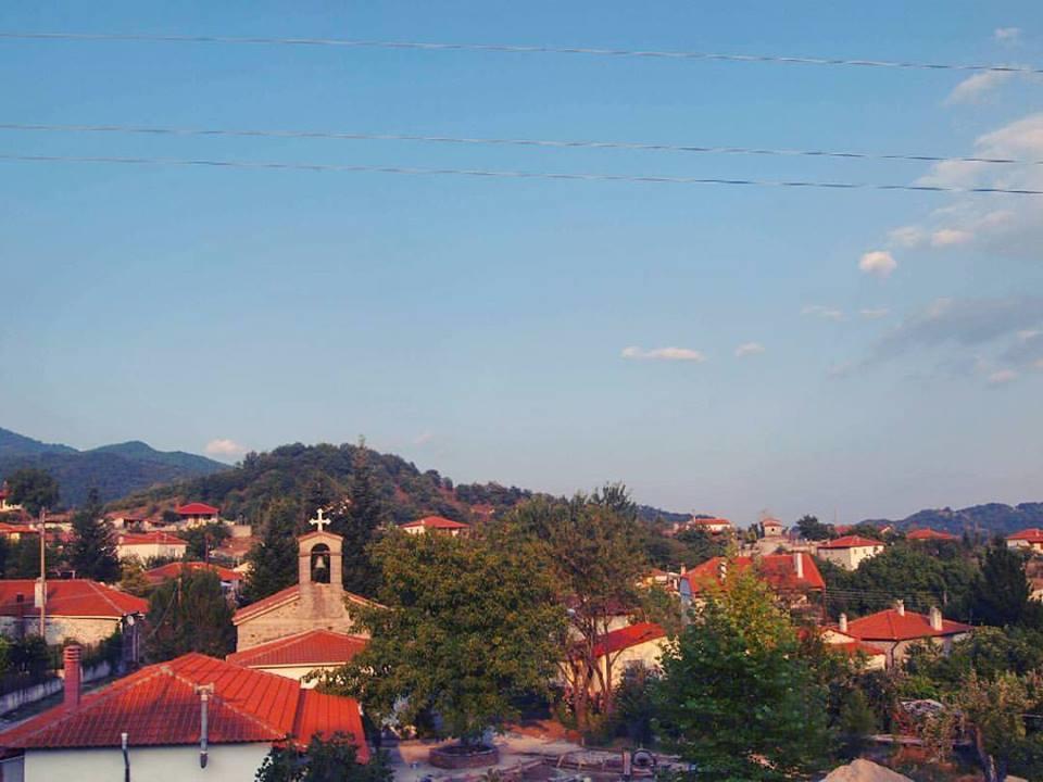 Karyon Apartments Kariófiton Екстериор снимка